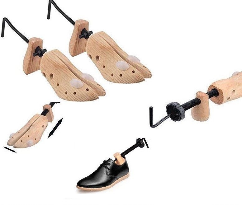 2x Shoe Stretchers